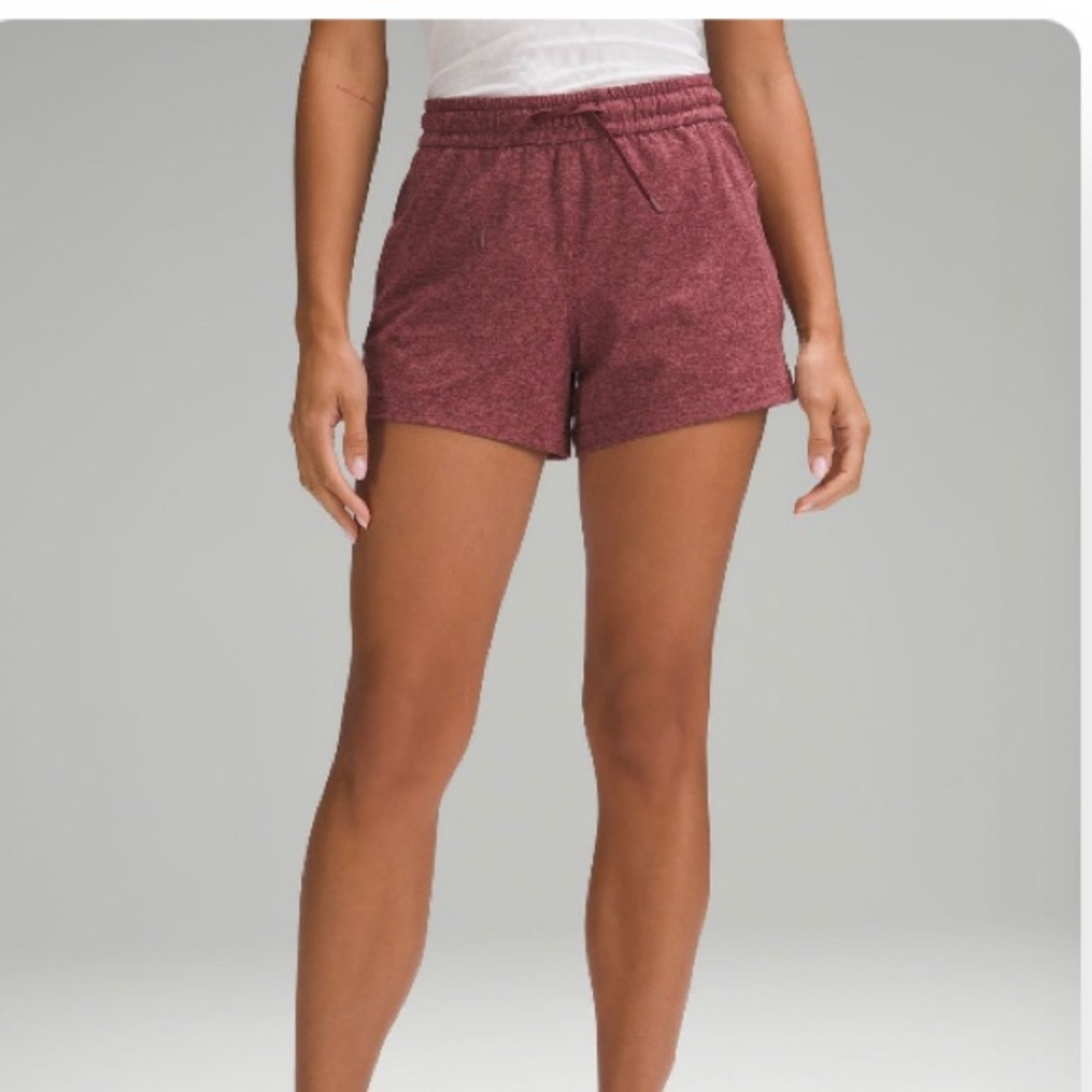 Lululemon soft jersey relaxed fit 4” shorts